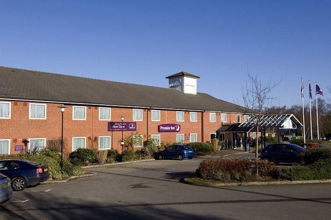 Premier Inn Pontypool Zewnętrze zdjęcie