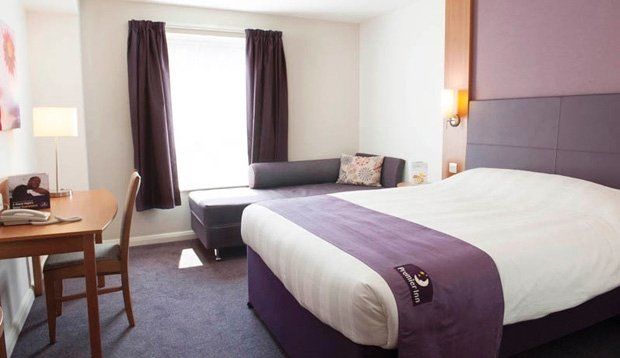 Premier Inn Pontypool Zewnętrze zdjęcie